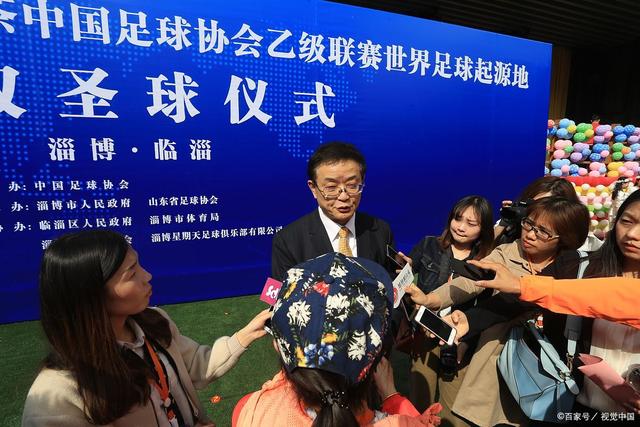 官员被查后，书法作品迅速被除去